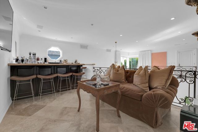 1300 Summitridge Drive, Beverly Hills, CA 90210