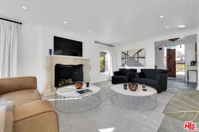 1300 Summitridge Drive, Beverly Hills, CA 90210
