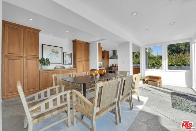 1300 Summitridge Drive, Beverly Hills, CA 90210