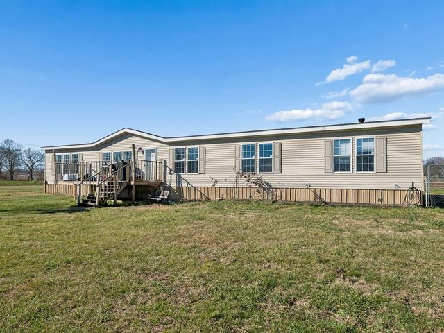394 Pruett Rd, Dickson, TN 37055