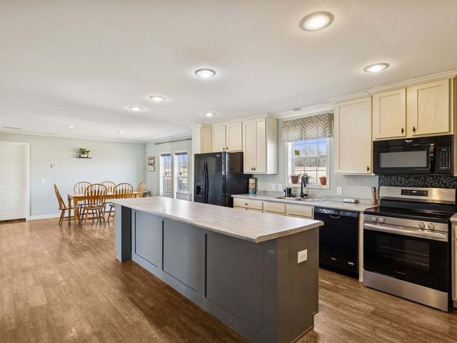 394 Pruett Rd, Dickson, TN 37055