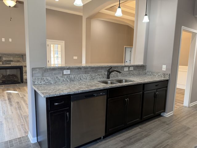 304 Bluebell Dr, Clarksville, TN 37043