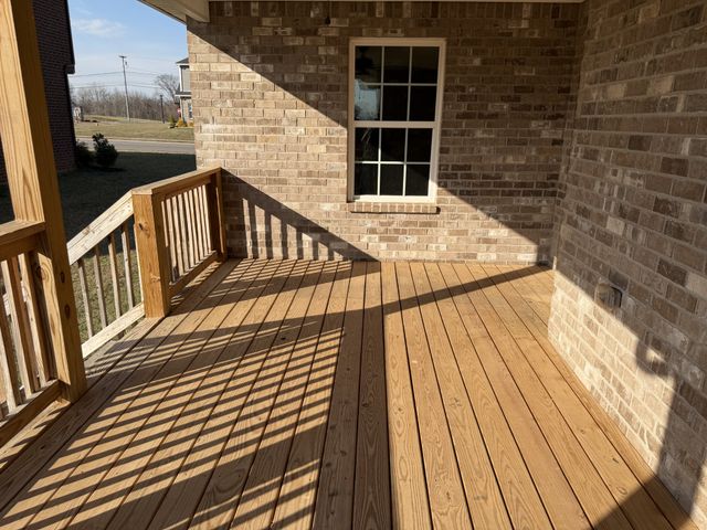 304 Bluebell Dr, Clarksville, TN 37043