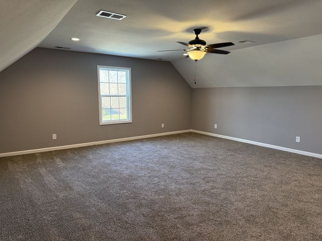 304 Bluebell Dr, Clarksville, TN 37043