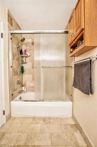 7702 Via Napoli 66, Burbank, CA 91504