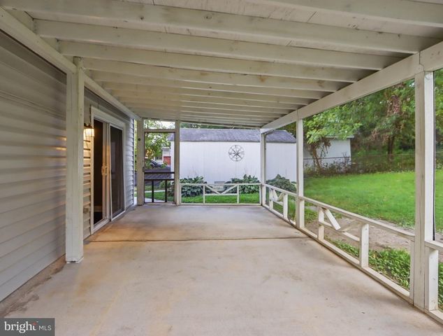 8710 EDGEFIELD RD, Baltimore, MD 21234