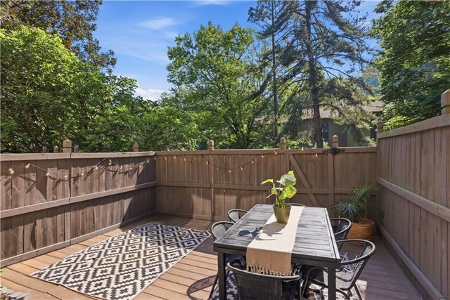 91 Ivy Trail NE, Atlanta, GA 30342