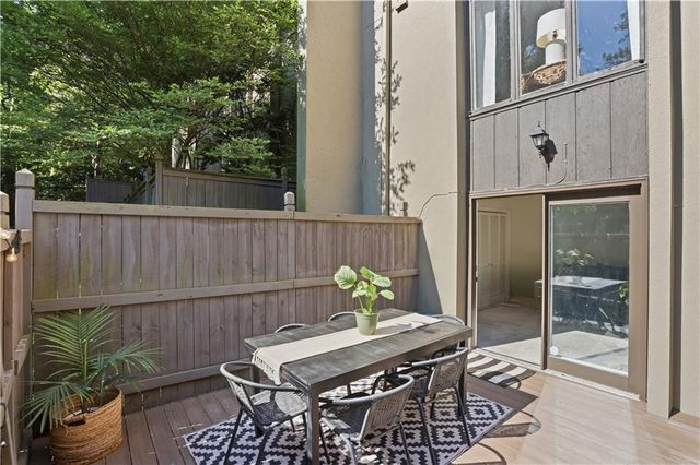 91 Ivy Trail NE, Atlanta, GA 30342