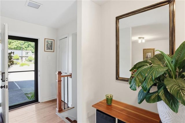 91 Ivy Trail NE, Atlanta, GA 30342
