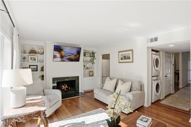 91 Ivy Trail NE, Atlanta, GA 30342