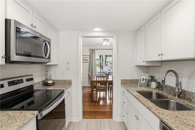 91 Ivy Trail NE, Atlanta, GA 30342