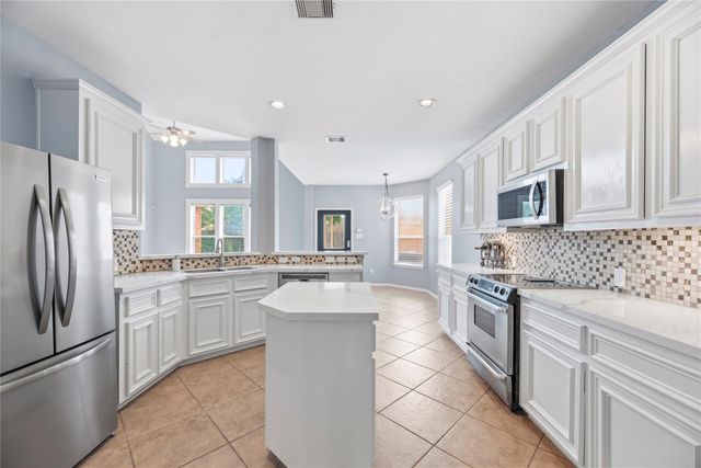 12926 Bedford Falls Drive, Cypress, TX 77429