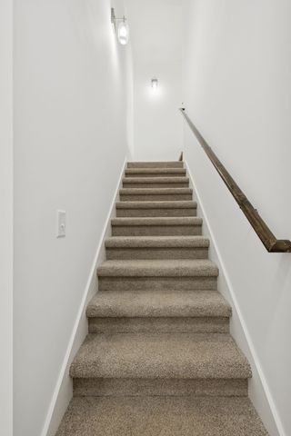 125 Makinley Dr, Lafayette, TN 37083