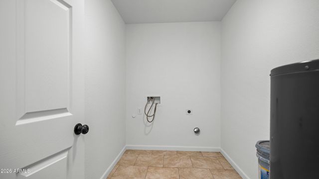 8807 W CATALINA Drive, Phoenix, AZ 85037