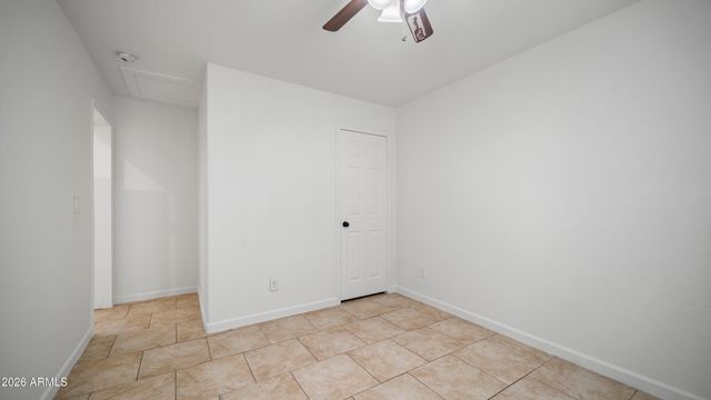 8807 W CATALINA Drive, Phoenix, AZ 85037
