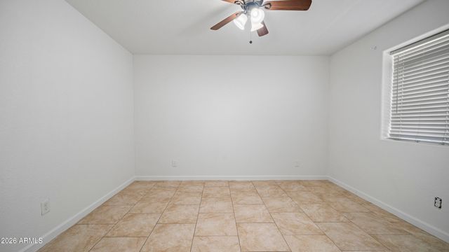 8807 W CATALINA Drive, Phoenix, AZ 85037