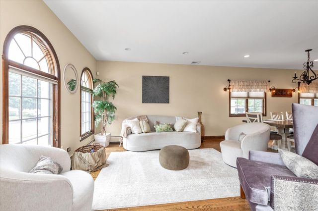 1789 Stuyvesant Avenue, Merrick, NY 11566