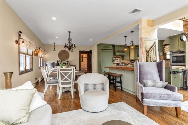 1789 Stuyvesant Avenue, Merrick, NY 11566