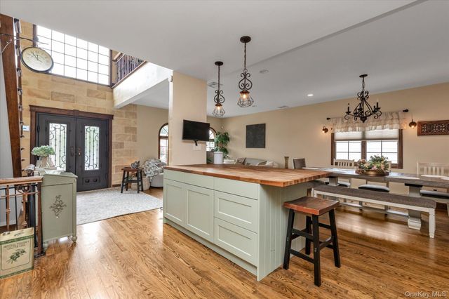 1789 Stuyvesant Avenue, Merrick, NY 11566