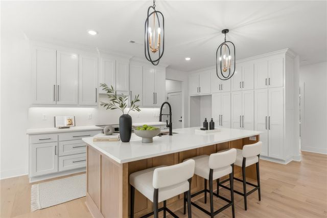 26 Strichen Drive, Bella Vista, AR 72715