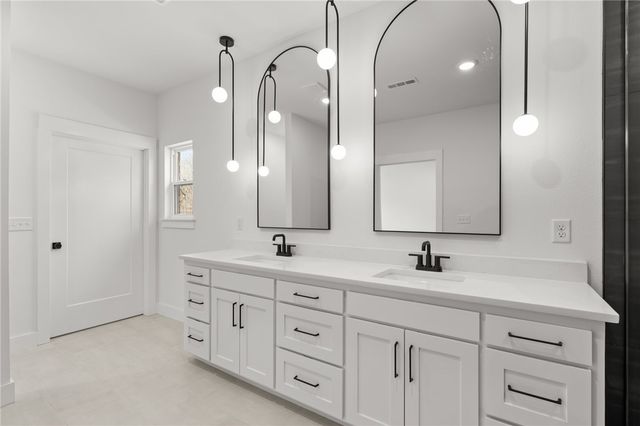 26 Strichen Drive, Bella Vista, AR 72715