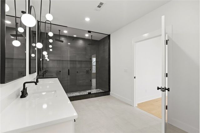 26 Strichen Drive, Bella Vista, AR 72715