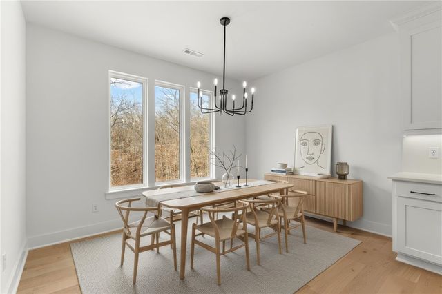 26 Strichen Drive, Bella Vista, AR 72715