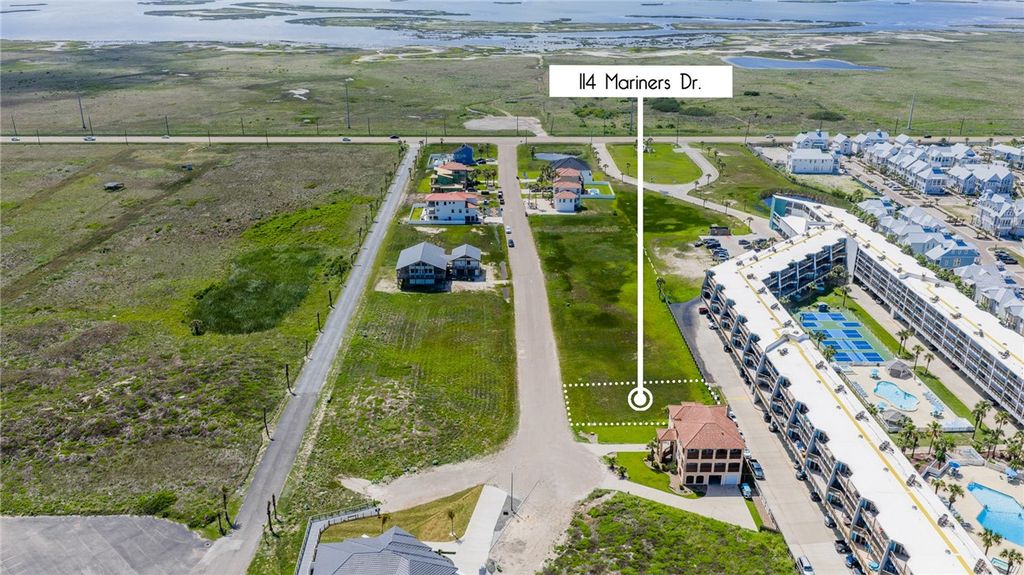 114 Mariners Dr, Port Aransas, TX 78373 — photo 4