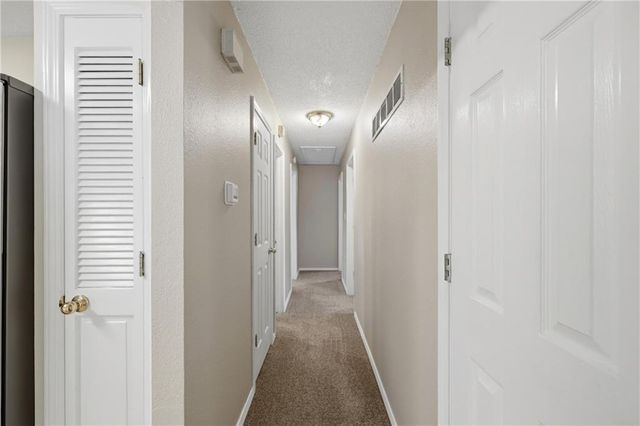 201 SW Sandstone Drive, Blue Springs, MO 64014