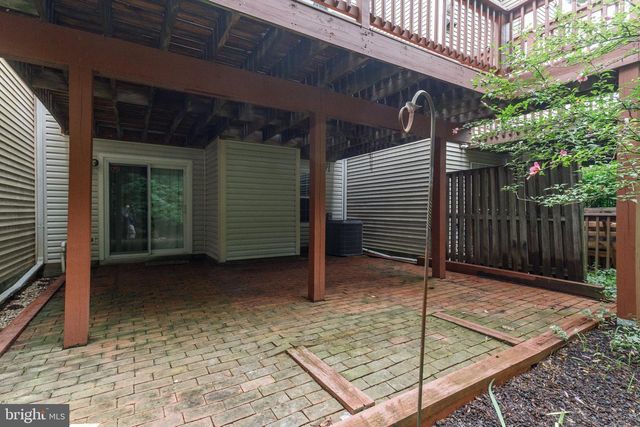 19 SOUTHWARK BRIDGE WAY, Lutherville Timonium, MD 21093