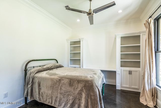 29 Club Drive, Natchez, MS 39120