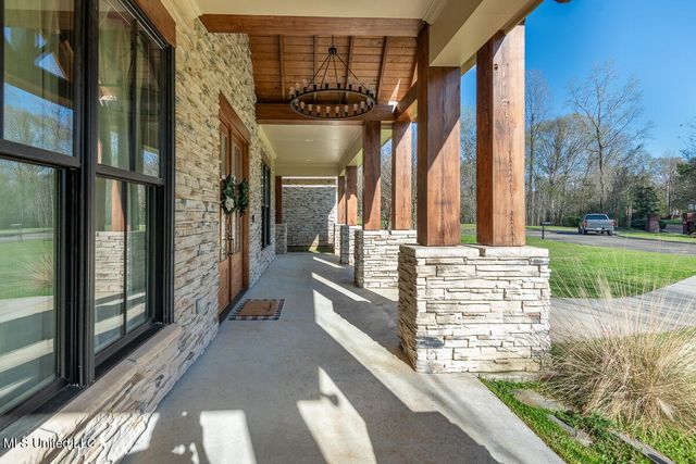 29 Club Drive, Natchez, MS 39120