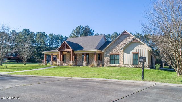 29 Club Drive, Natchez, MS 39120
