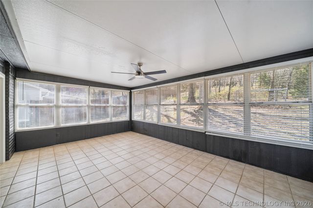 1490 Ash Hollow Street, Catoosa, OK 74015