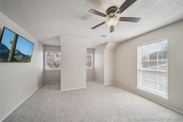 1490 Ash Hollow Street, Catoosa, OK 74015