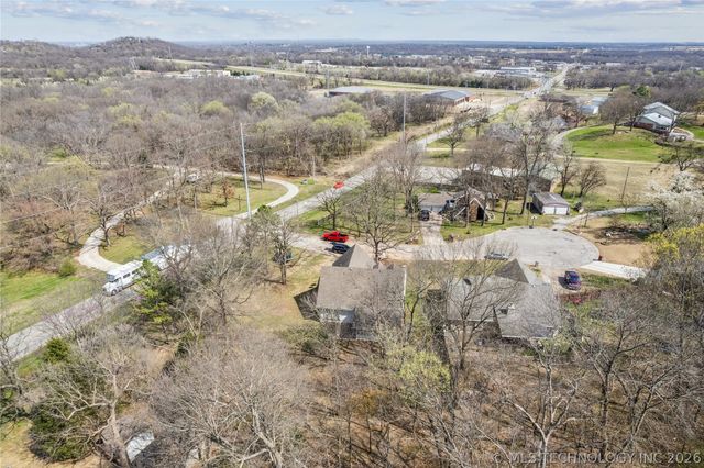 1490 Ash Hollow Street, Catoosa, OK 74015