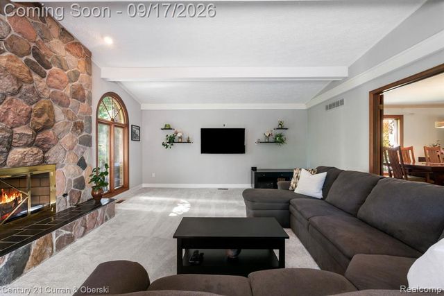 36233 Trenton Court, Farmington Hills, MI 48335