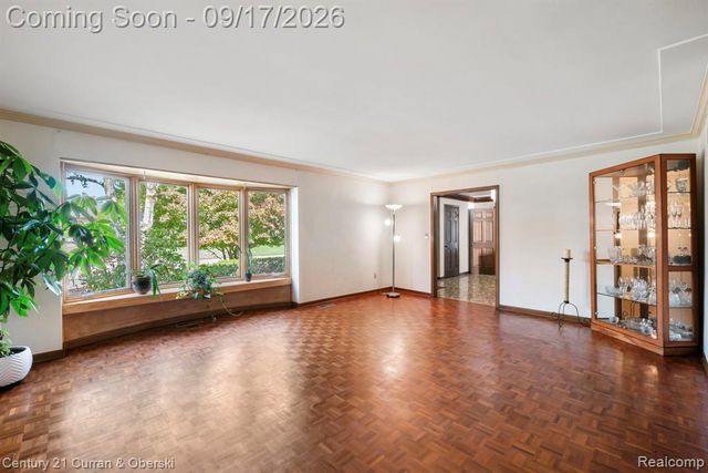 36233 Trenton Court, Farmington Hills, MI 48335