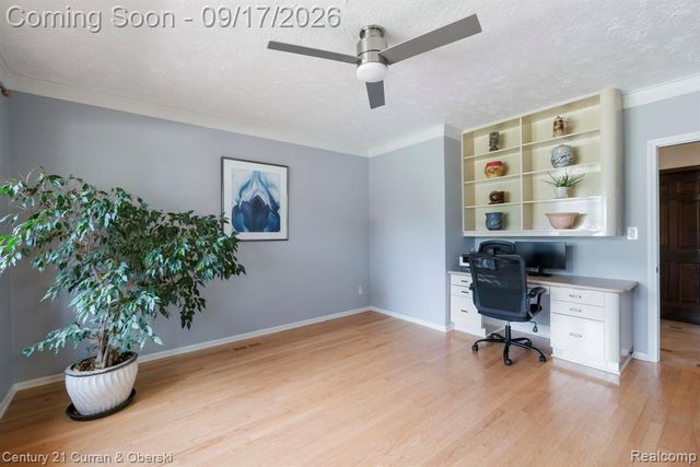 36233 Trenton Court, Farmington Hills, MI 48335