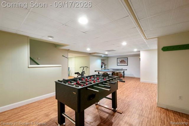 36233 Trenton Court, Farmington Hills, MI 48335
