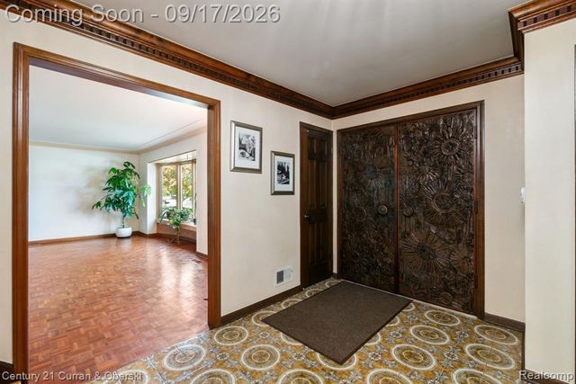 36233 Trenton Court, Farmington Hills, MI 48335