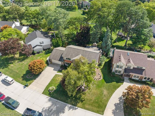 36233 Trenton Court, Farmington Hills, MI 48335