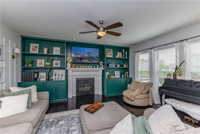 1613 Stonebury Court, Xenia, OH 45385