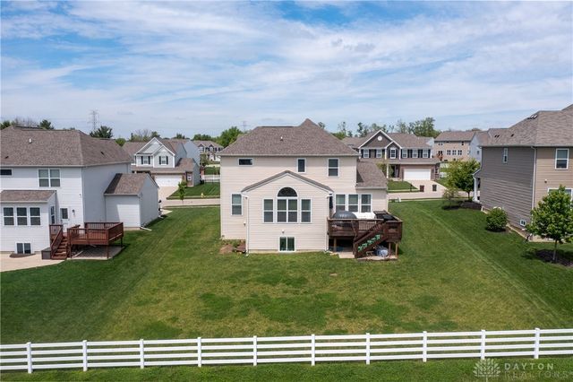 1613 Stonebury Court, Xenia, OH 45385