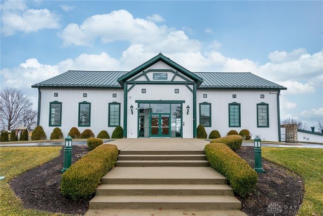 1613 Stonebury Court, Xenia, OH 45385