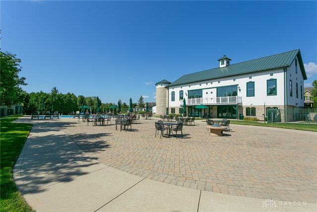 1613 Stonebury Court, Xenia, OH 45385