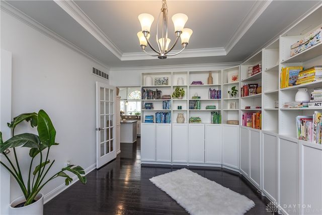 1613 Stonebury Court, Xenia, OH 45385