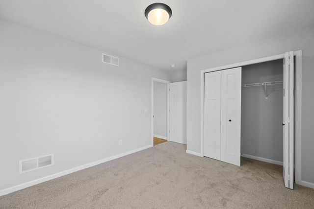 1015 Legacy Drive, Delano, MN 55328