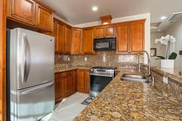 321 E Euclid Ave, Stockton, CA 95204