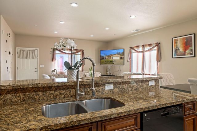 321 E Euclid Ave, Stockton, CA 95204